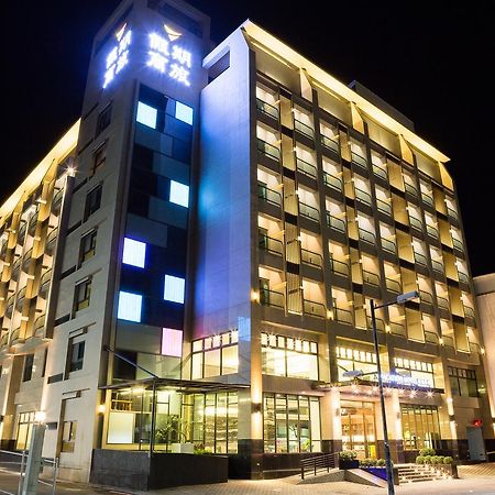 V-Hotel Taitung Bagian luar foto