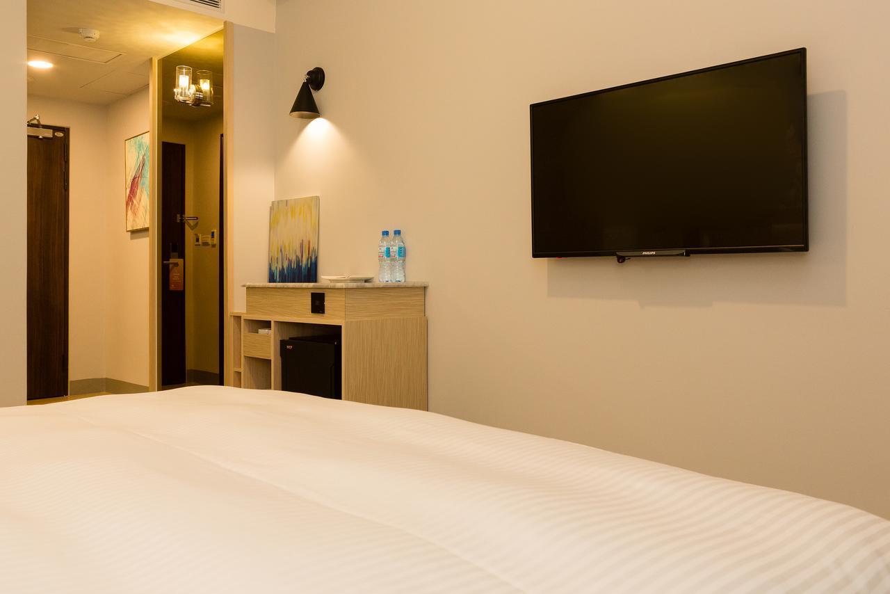 V-Hotel Taitung Bagian luar foto
