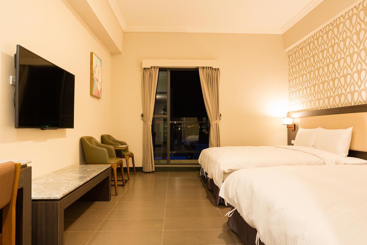 V-Hotel Taitung Bagian luar foto